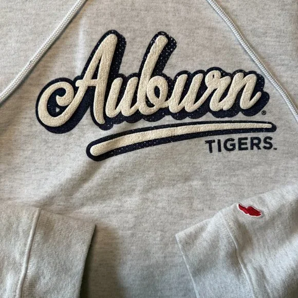League Auburn Tigers Women's Cropped Hoodie Size L Heathered Light Gray, License - Picture 4 of 10